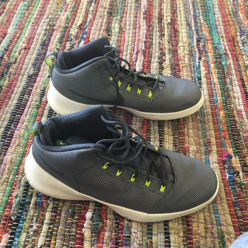 Nike’s size 13 $45